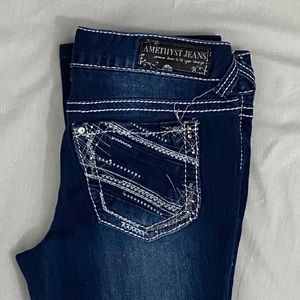 Amethyst Crop Jeans Witt Embellished Pockets